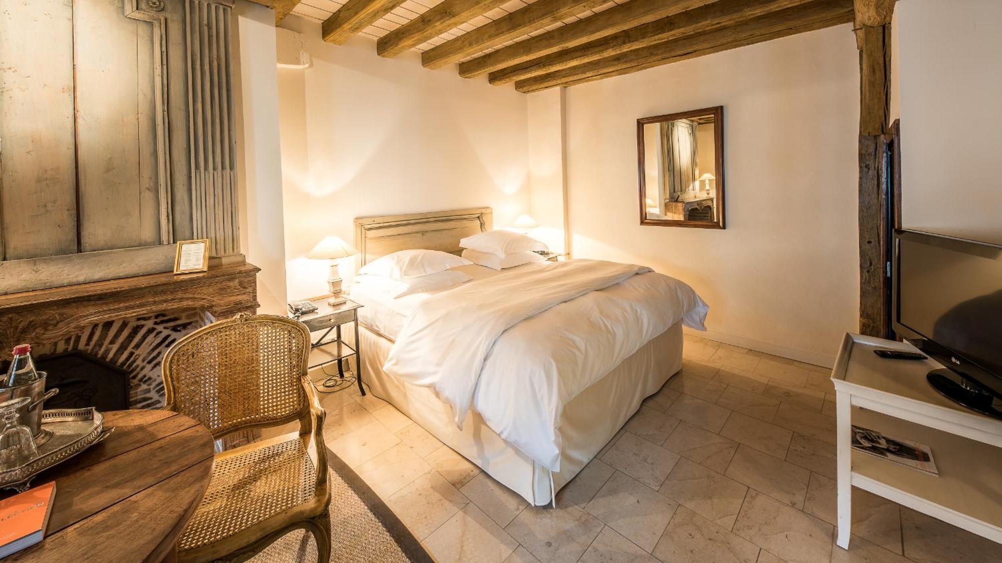 La Maison De Rhodes Hotel & Spa Troyes Bagian luar foto