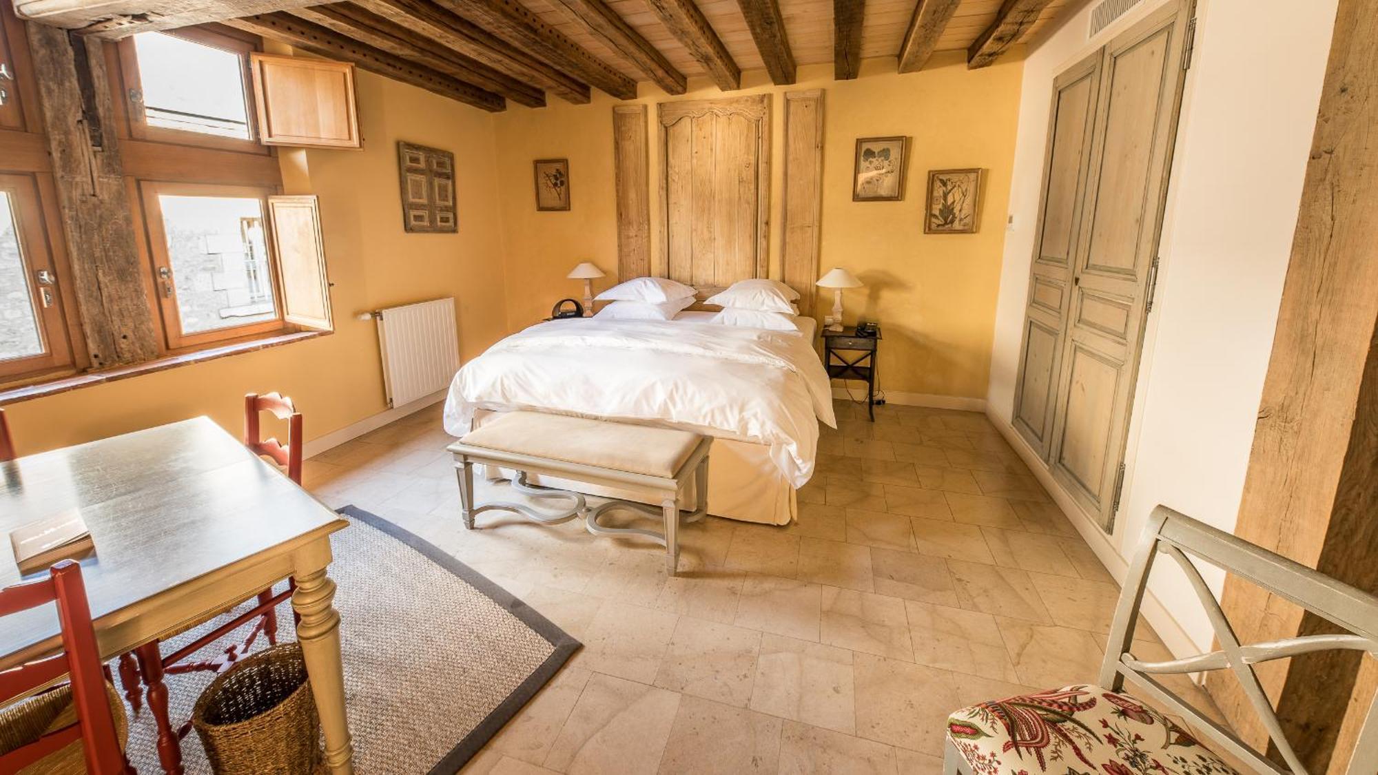 La Maison De Rhodes Hotel & Spa Troyes Bagian luar foto