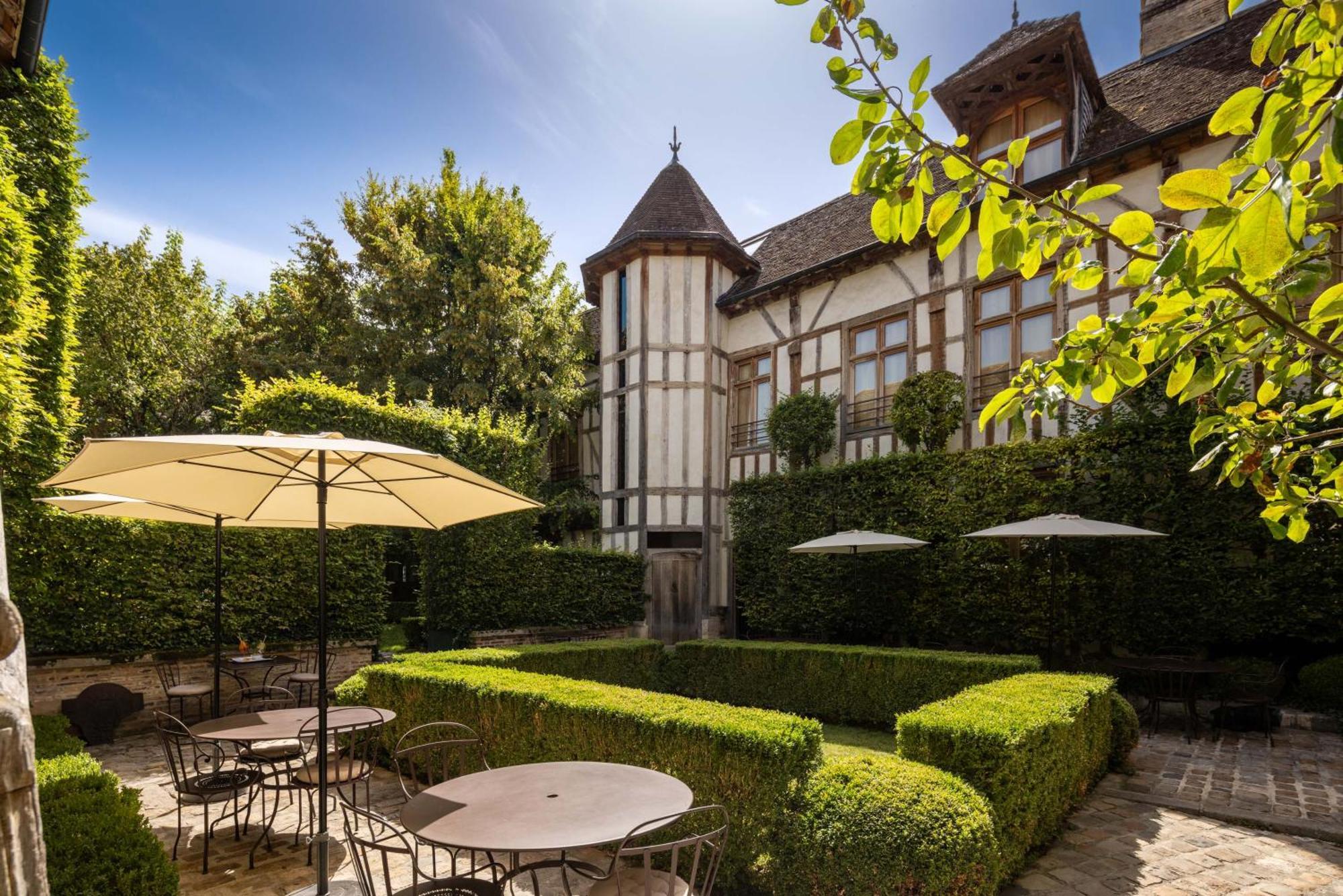 La Maison De Rhodes Hotel & Spa Troyes Bagian luar foto