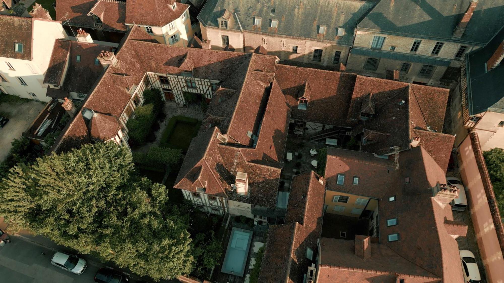 La Maison De Rhodes Hotel & Spa Troyes Bagian luar foto