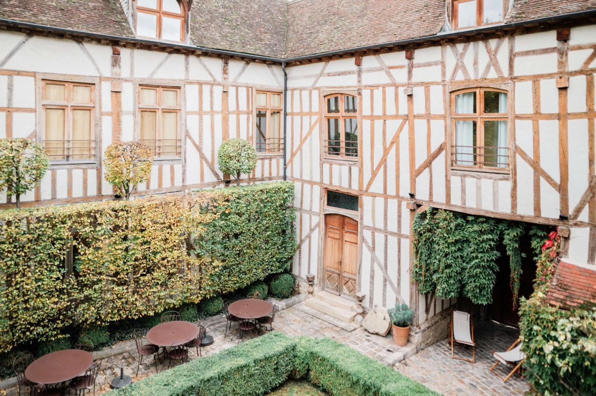 La Maison De Rhodes Hotel & Spa Troyes Bagian luar foto