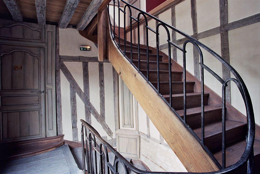 La Maison De Rhodes Hotel & Spa Troyes Bagian luar foto